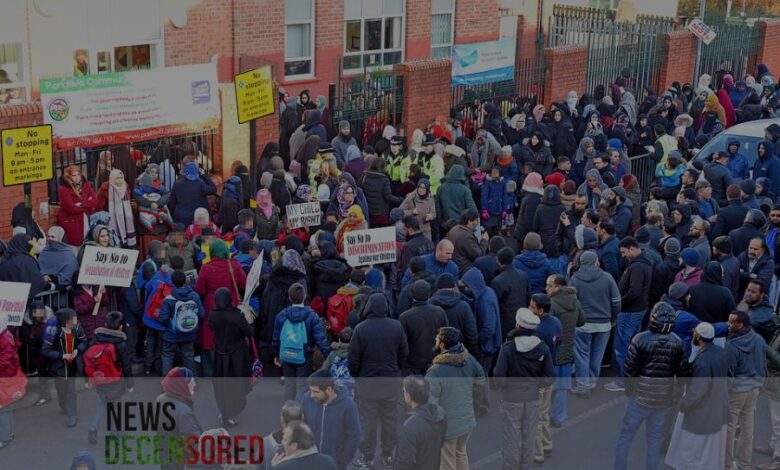 Muslim Parents Distressed Over Pro-Palestinian Politics at Birmingham's Primary School