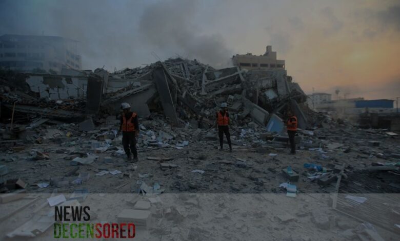 Israeli Bombing in Central Gaza kills 75, Overflowing the Hospitals