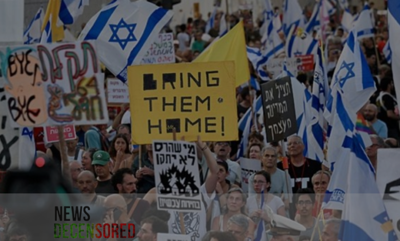 Families of Israeli Hostages Protest at Tel Aviv Airport, Demand Hostage Swap Deal