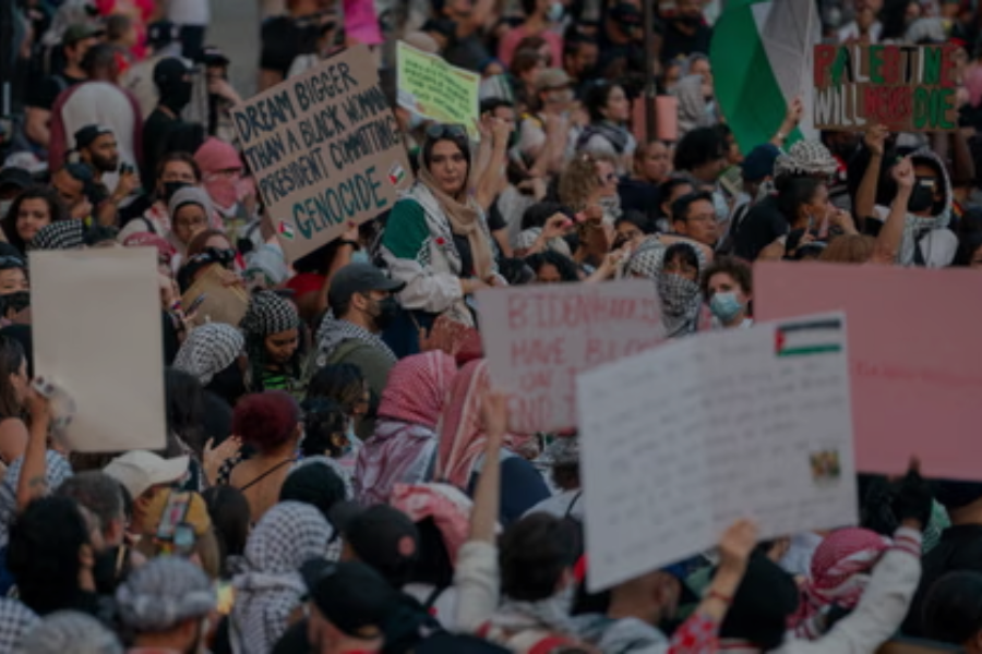 Pro-Palestinian Groups Pressure Democrats During Convention as Gaza Conflict Escalates