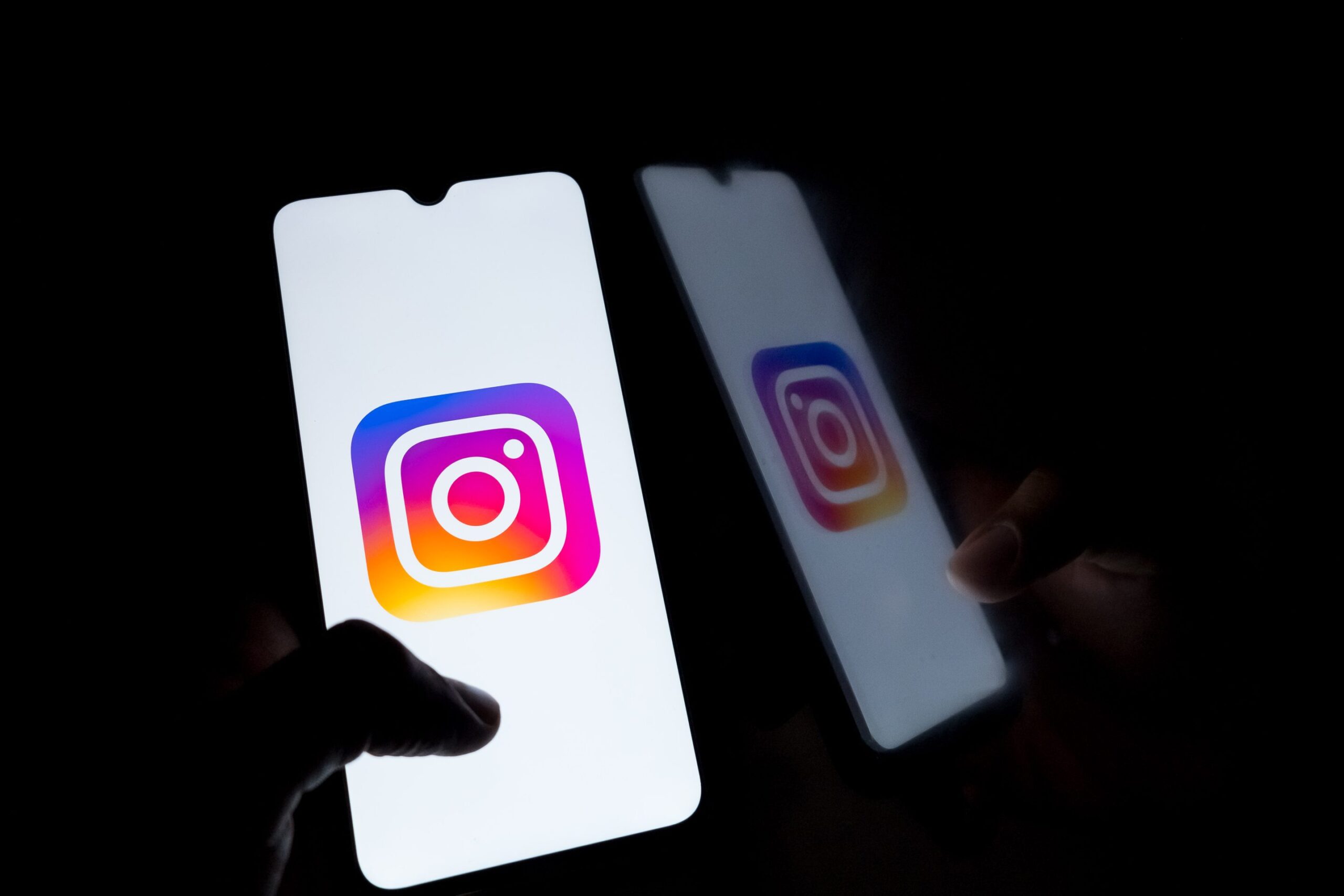 Instagram makes teen accounts private amid growing pressure