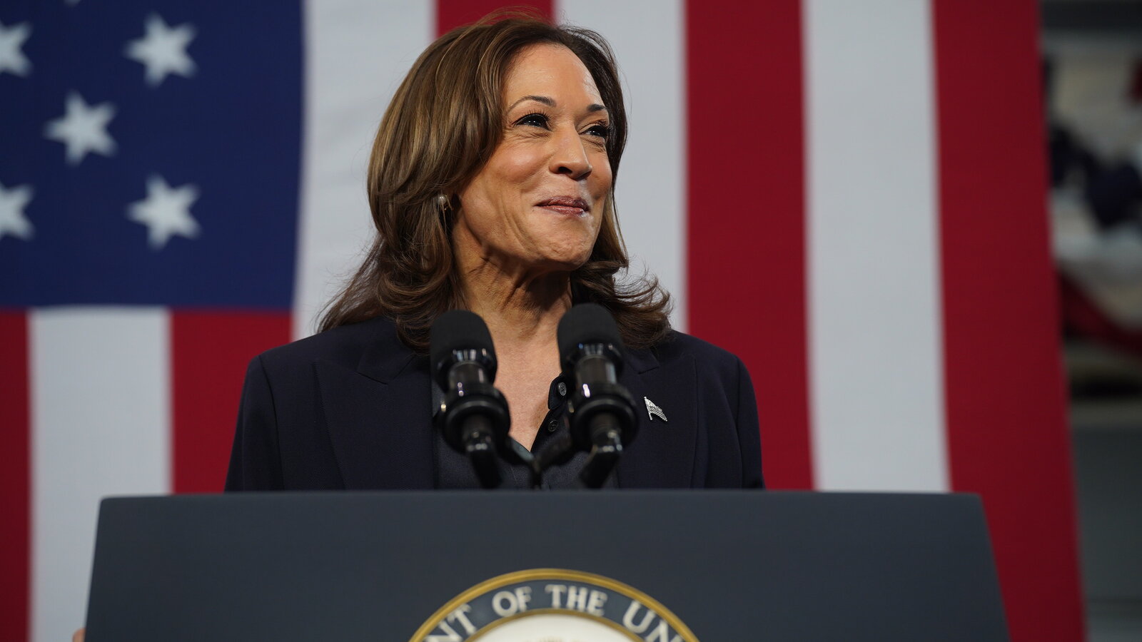 Harris Campaign Reaches $1 Billion in Fundraising: Reports