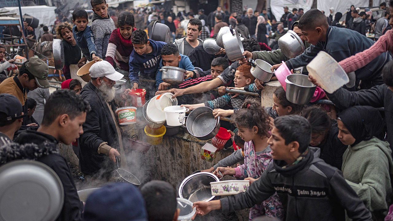 Gaza Food Aid Drops as Israel Sets New Rules